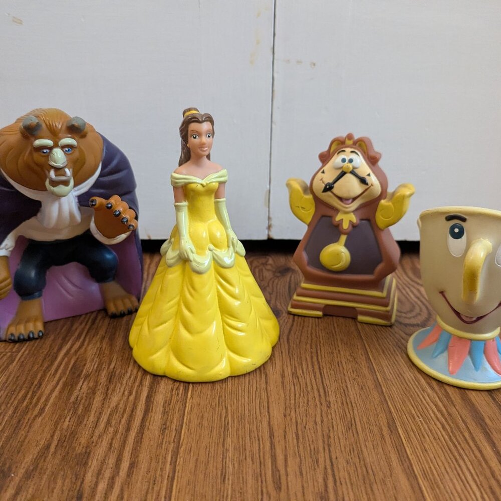 Vintage Pizza Hut Beauty and the Beast Hand Puppets